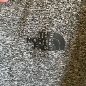 North face long sleeve athletic vapor wicking